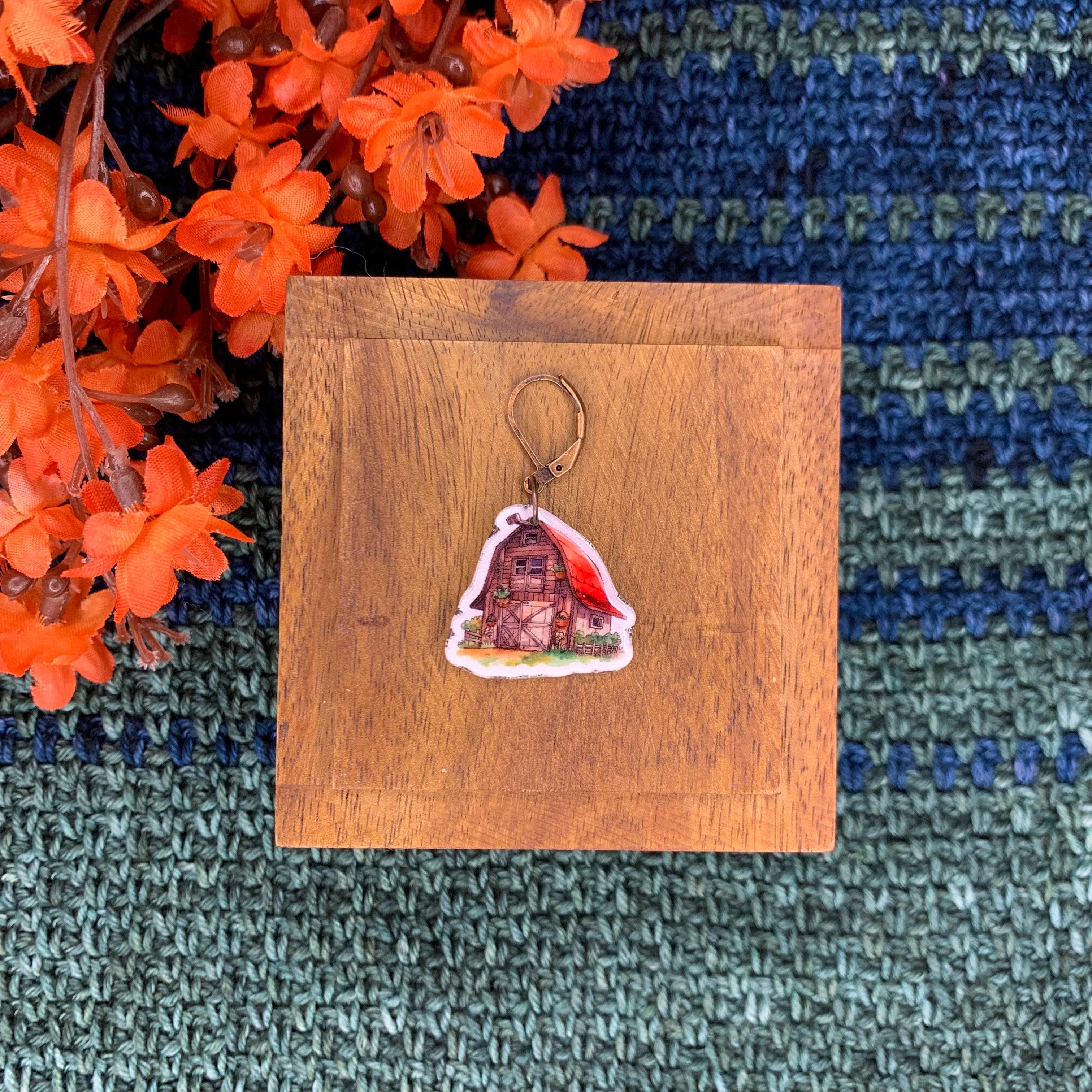 Barn Stitch Marker