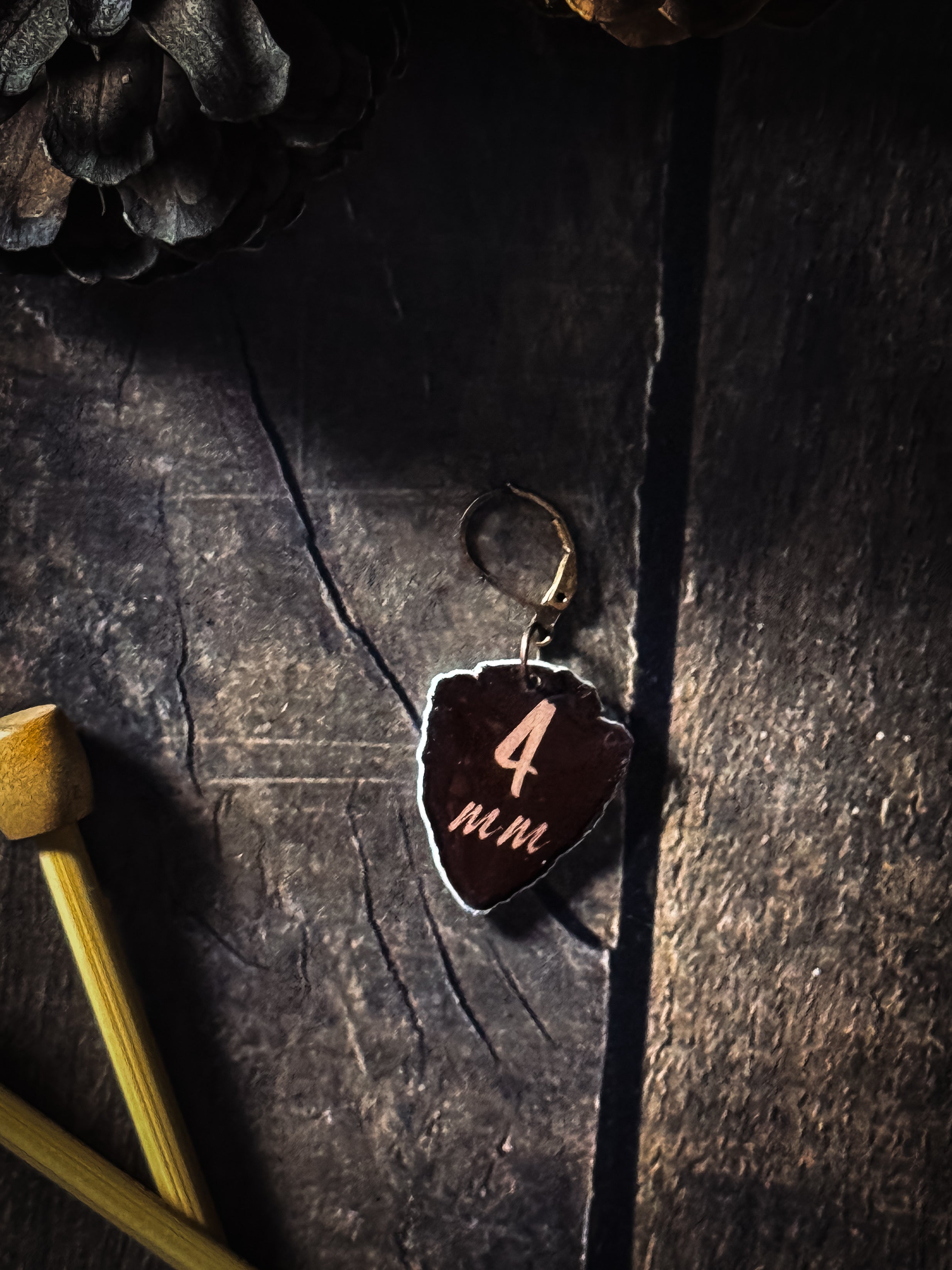 4mm Arrowhead Hook/Needle Reminder