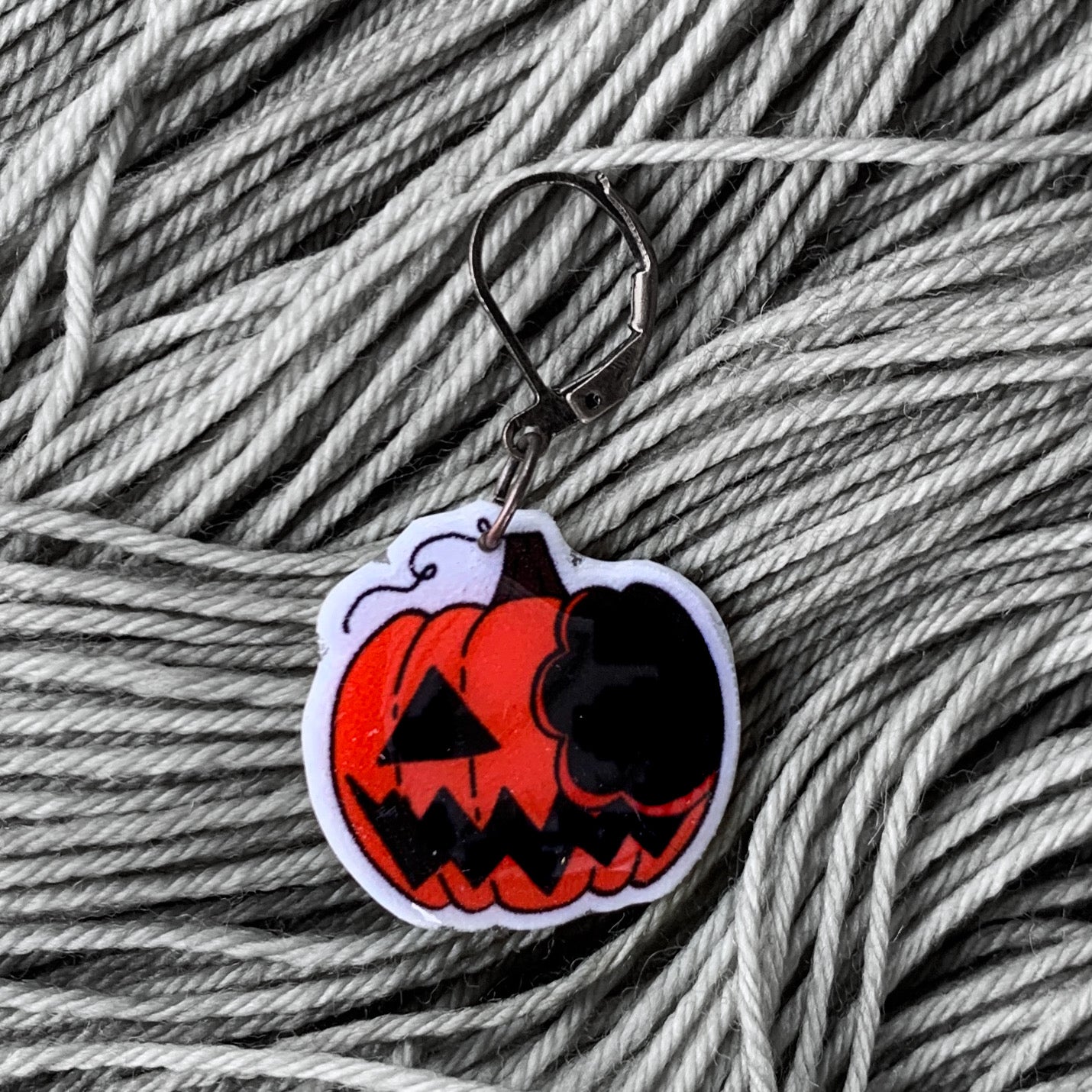 Bit Pumpkin Stitch Marker