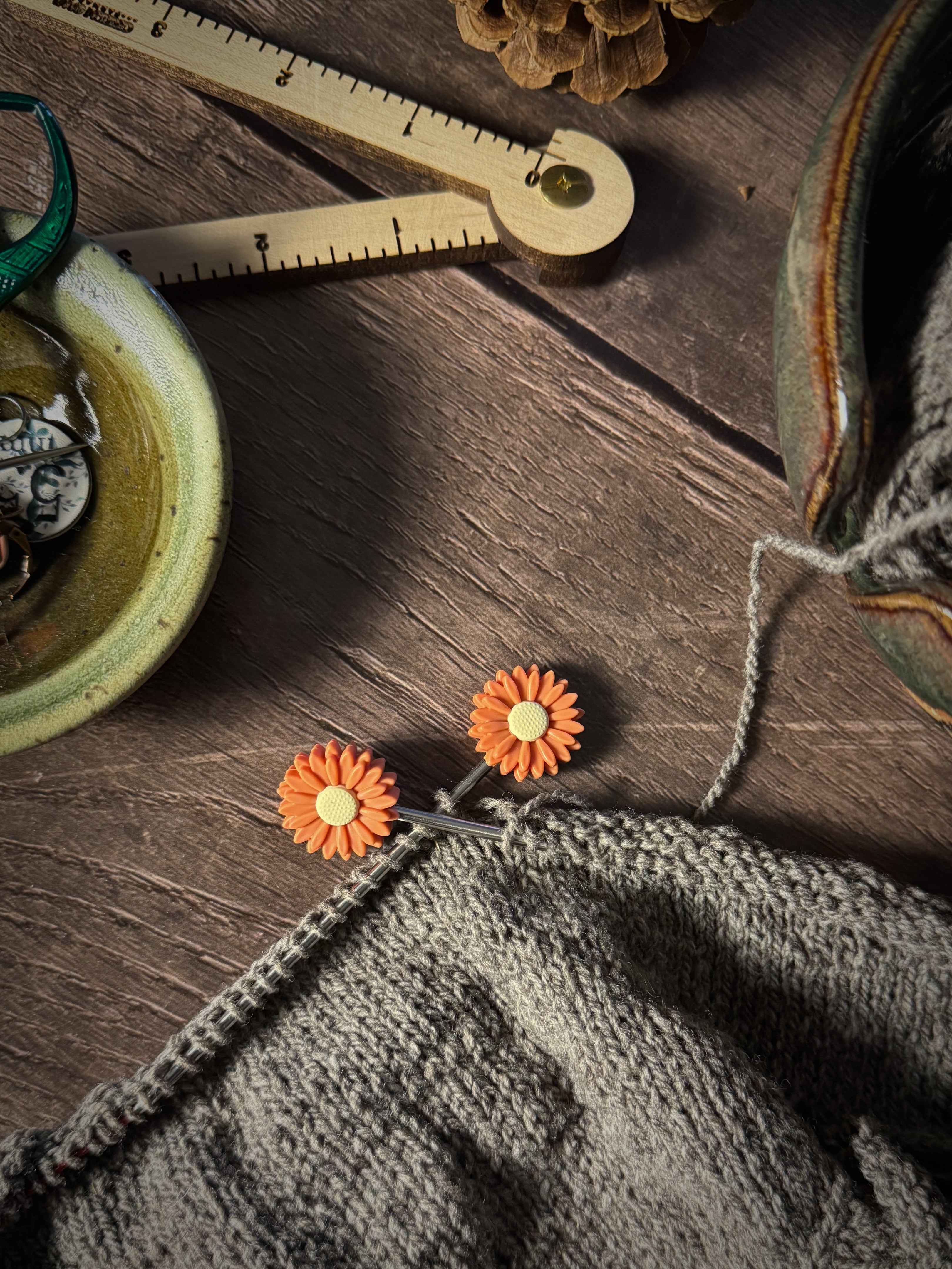 Terracotta Flowers Stitch Stoppers